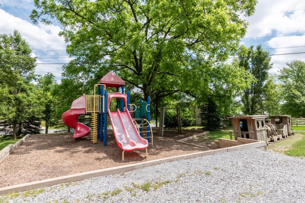 Spring Gulch Screened Park Model 6 Mount Airy Esterno foto